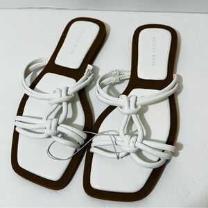 Azalea Wang Stetson white Sandals Slide-On Flats Shoes Dressy Women's Size 9